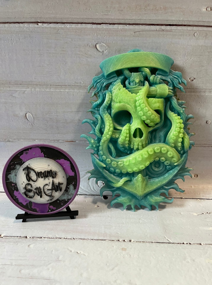 RTS Kraken's Curse Skull Plaque - Glow In The Dark