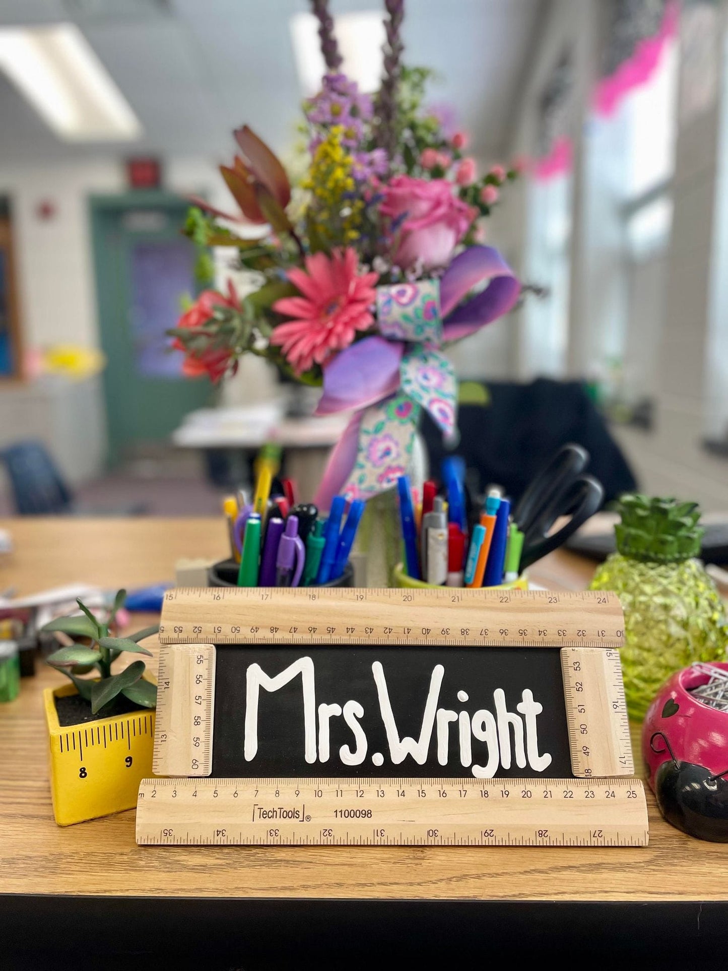 Teacher Name Plate W/Rulers