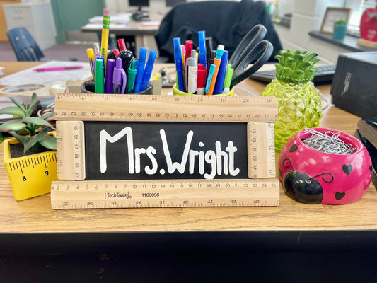 Teacher Name Plate W/Rulers