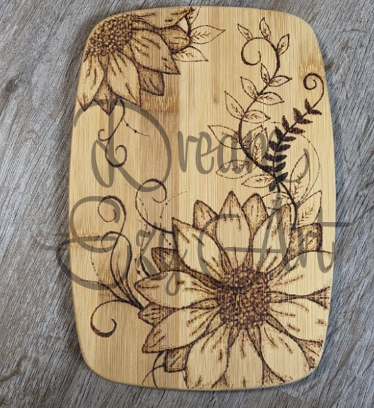 Custom 8"x5.5" Bamboo Cutting Board