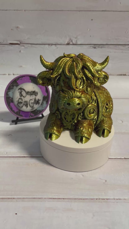 RTS Ornamental Highland Cow