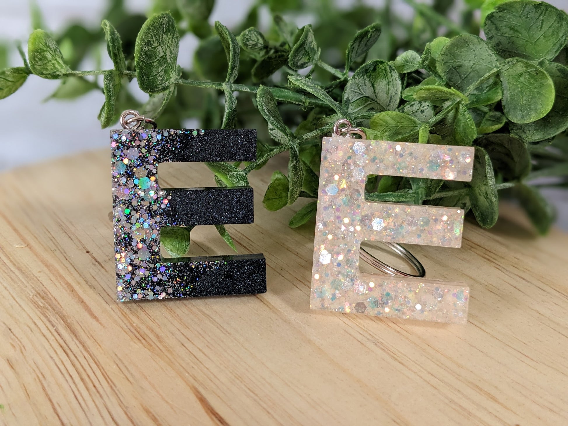E - Letter - Initial Resin Keychain – Crafty Angel Art